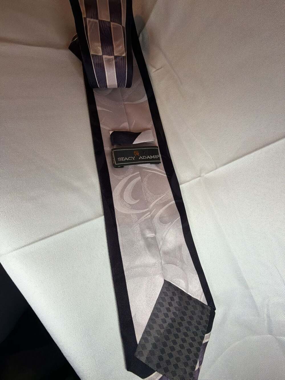 Stacy Adams 100% Silk Geometric Pattern Tie